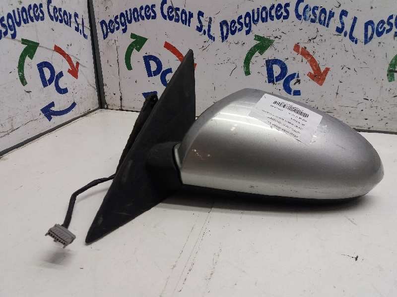 Recambio de retrovisor izquierdo para nissan primera berlina (p12) acenta referencia OEM IAM 96302AU480 ELÉCTRICO PLATA
