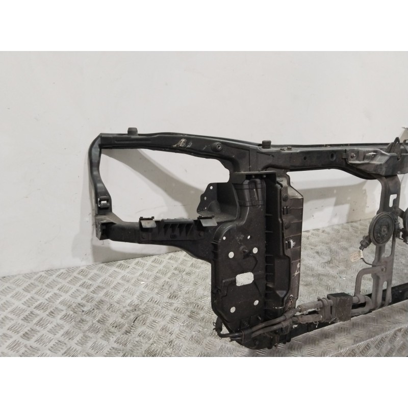PANEL FRONTAL 641101D000  - imagen 2