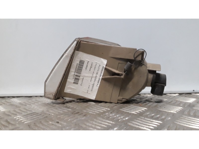 Recambio de piloto delantero derecho para peugeot 106 (s1) cocktail referencia OEM IAM 630321  