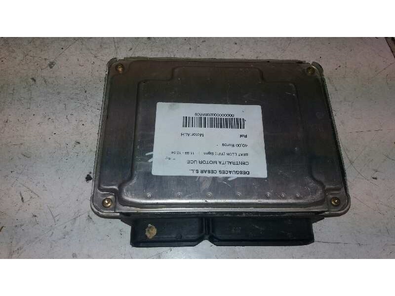 Recambio de centralita motor uce para seat leon (1m1) signo referencia OEM IAM 0281010686 038906012FN 