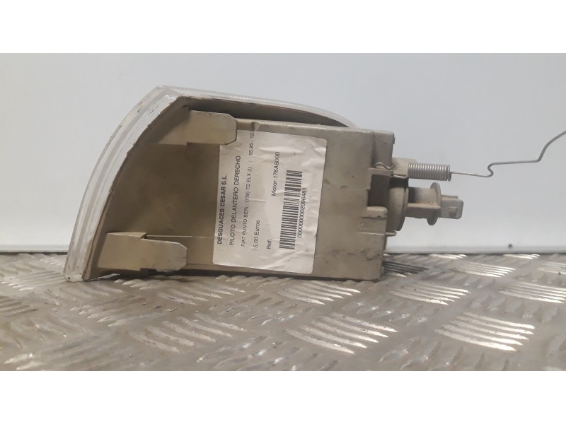 Recambio de piloto delantero derecho para fiat punto berl. (176) td elx (i) referencia OEM IAM   