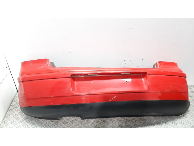 Recambio de paragolpes trasero para volkswagen polo berlina (6n1) referencia OEM IAM  ROJO 
