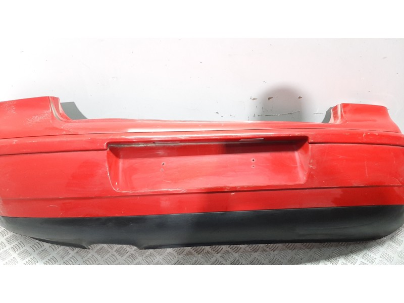 Recambio de paragolpes trasero para volkswagen polo berlina (6n1) referencia OEM IAM  ROJO 