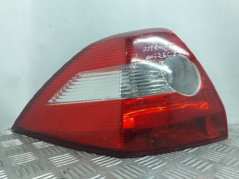 Recambio de piloto trasero izquierdo para renault megane ii classic berlina referencia OEM IAM   