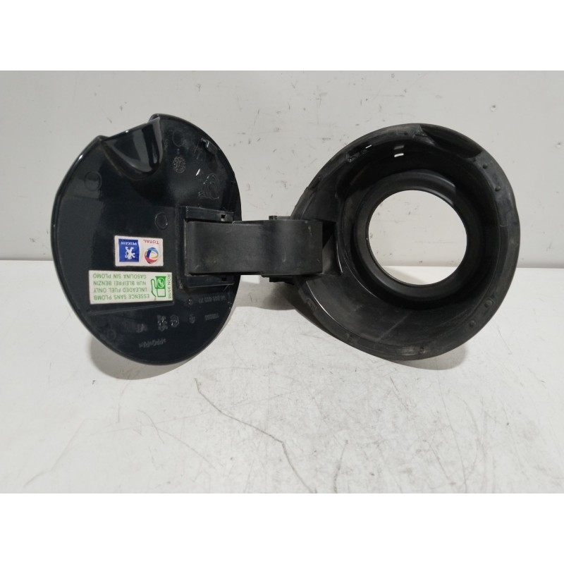 TAPA EXTERIOR COMBUSTIBLE 9684250080  - imagen 1
