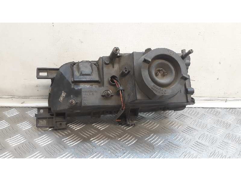 Recambio de faro derecho para nissan primera berl./familiar (p10/w10) invitation berlina (p10) referencia OEM IAM   