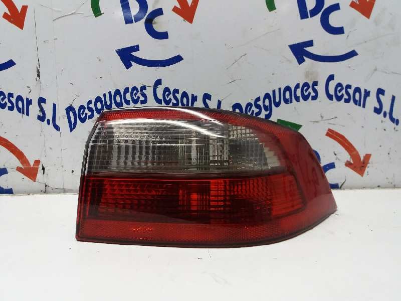 Recambio de piloto trasero derecho para renault laguna ii (bg0) authentique referencia OEM IAM   