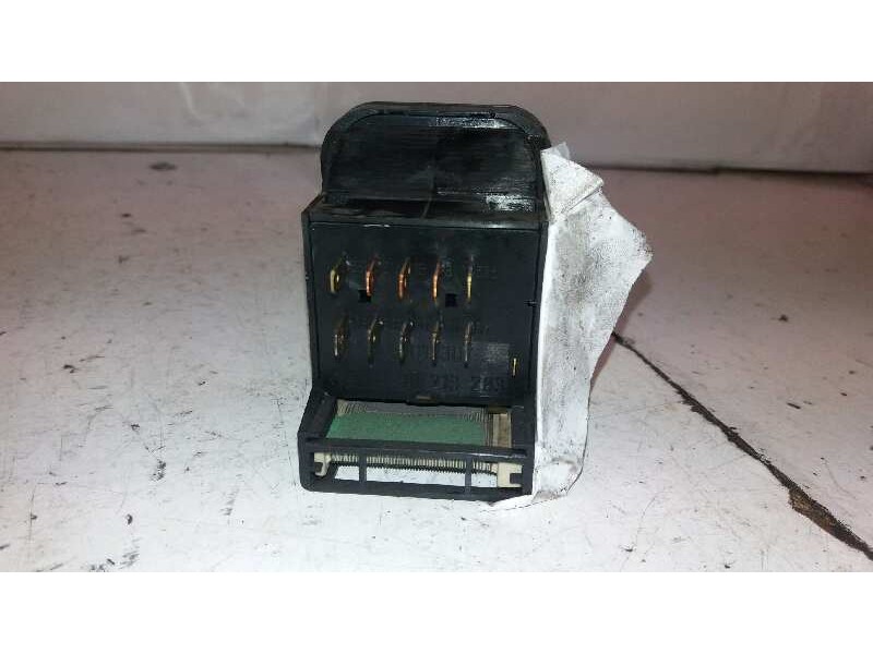 Recambio de mando luces para opel corsa b edition 2000 referencia OEM IAM 90437313  