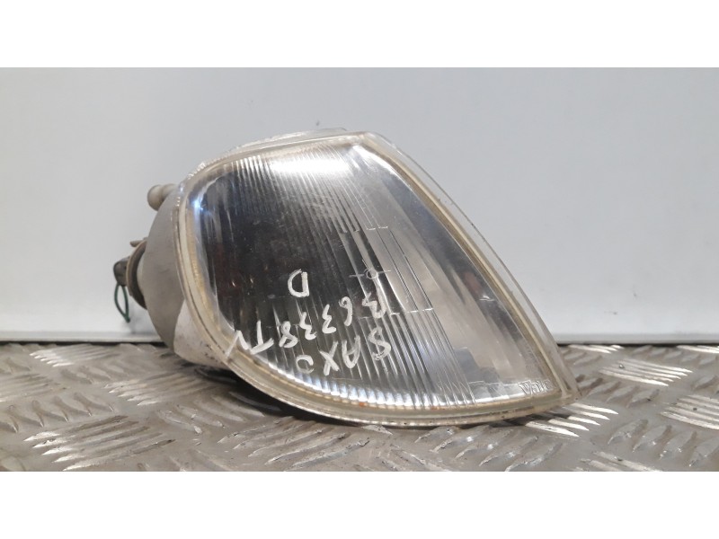 Recambio de piloto delantero derecho para citroën saxo 1.6 vtl referencia OEM IAM   