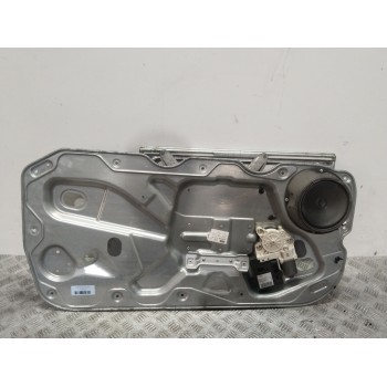 ELEVALUNAS DELANTERO DERECHO 4M51B045H16AA 