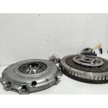 KIT EMBRAGUE 845077 A6070301205 123003948R