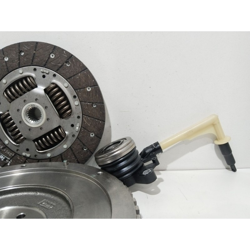 KIT EMBRAGUE 845077 A6070301205 123003948R - imagen 4