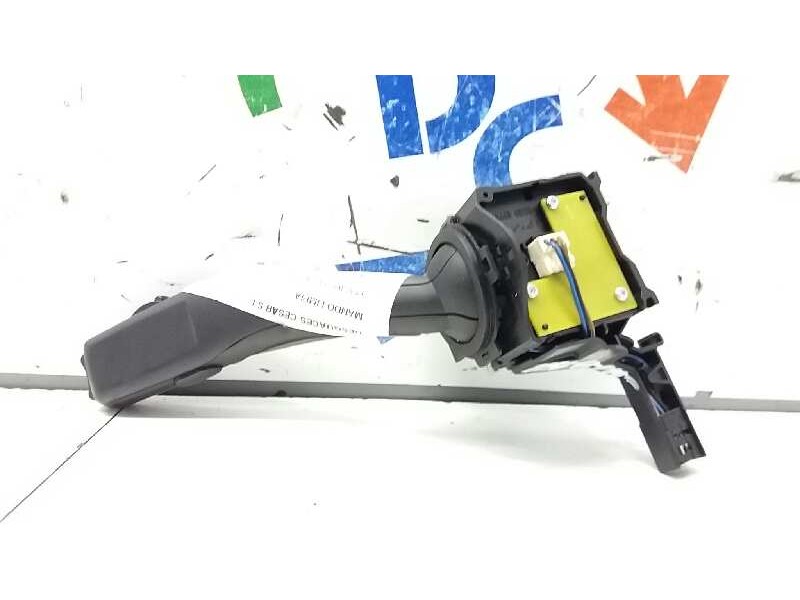 Recambio de mando limpia para volkswagen caddy ka/kb (2k) life referencia OEM IAM   