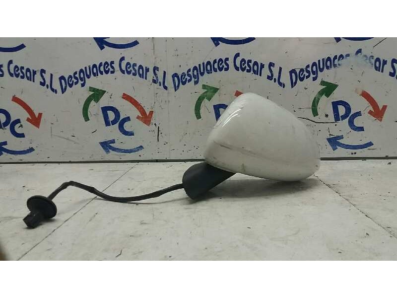 Recambio de retrovisor izquierdo para opel corsa d corsavan referencia OEM IAM  BLANCO 