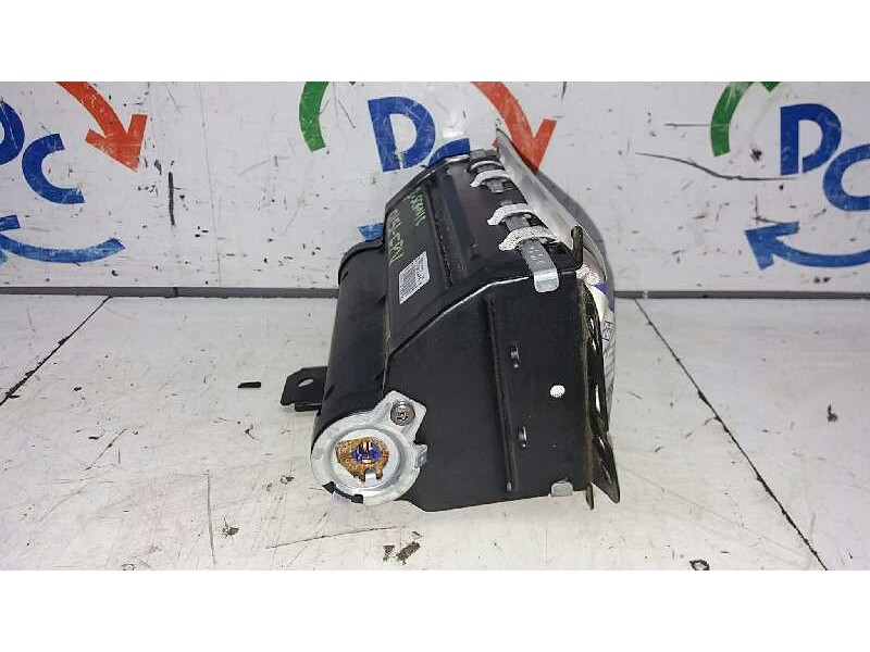 Recambio de airbag lateral derecho para renault scenic ii dynamique referencia OEM IAM 8200706150  