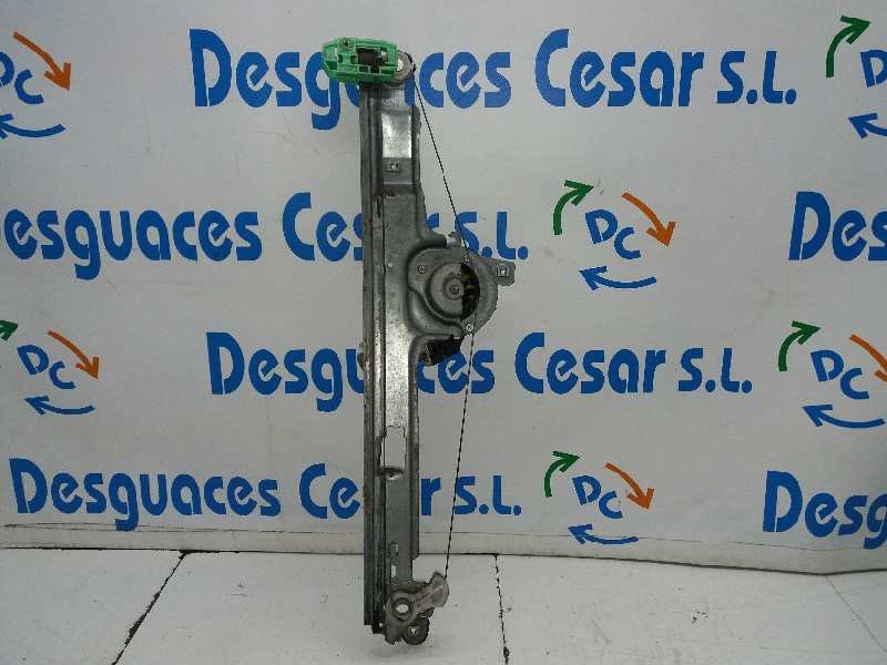 Recambio de elevalunas delantero derecho para renault scenic ii dynamique referencia OEM IAM  ELECTRICO 2 PINES