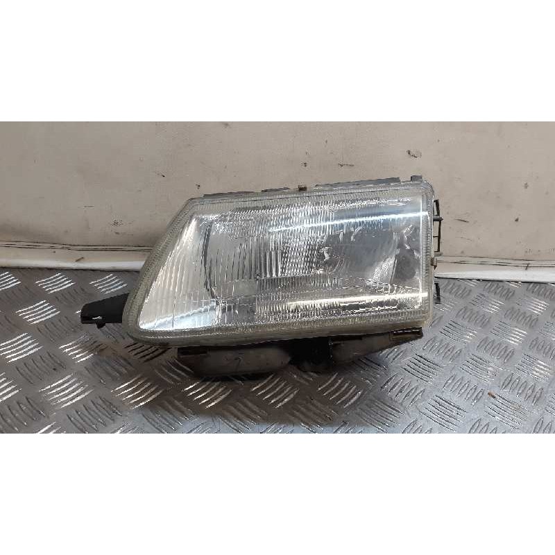 Recambio de faro izquierdo para citroën saxo 1.1 x referencia OEM IAM   