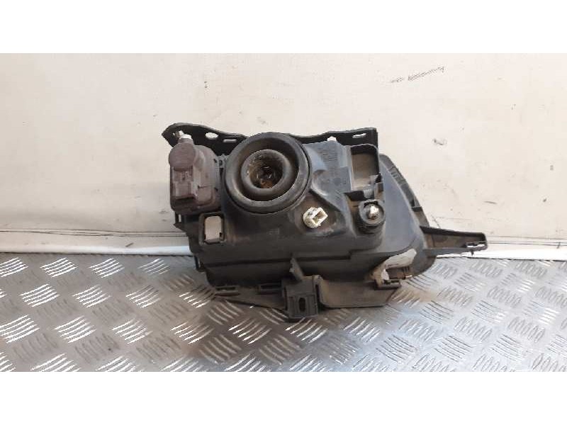Recambio de faro izquierdo para citroën saxo 1.1 x referencia OEM IAM   