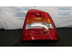 Recambio de piloto trasero derecho para opel astra f berlina básico referencia OEM IAM   