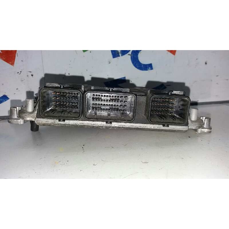 Recambio de centralita motor uce para citroën c5 berlina 2.0 hdi sx referencia OEM IAM 281010808 9644721080 