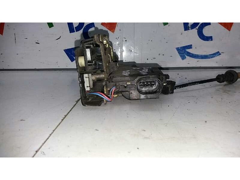 Recambio de cerradura puerta delantera derecha para seat toledo (1m2) signum referencia OEM IAM   