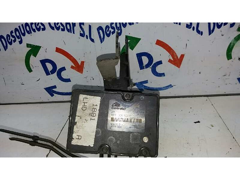 Recambio de abs para ford focus berlina (cak) ghia referencia OEM IAM 2M512M110EC  