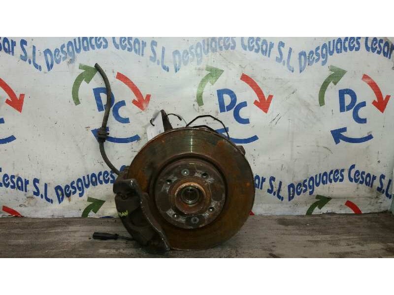 Recambio de mangueta delantera izquierda para renault modus 1.4 16v referencia OEM IAM   