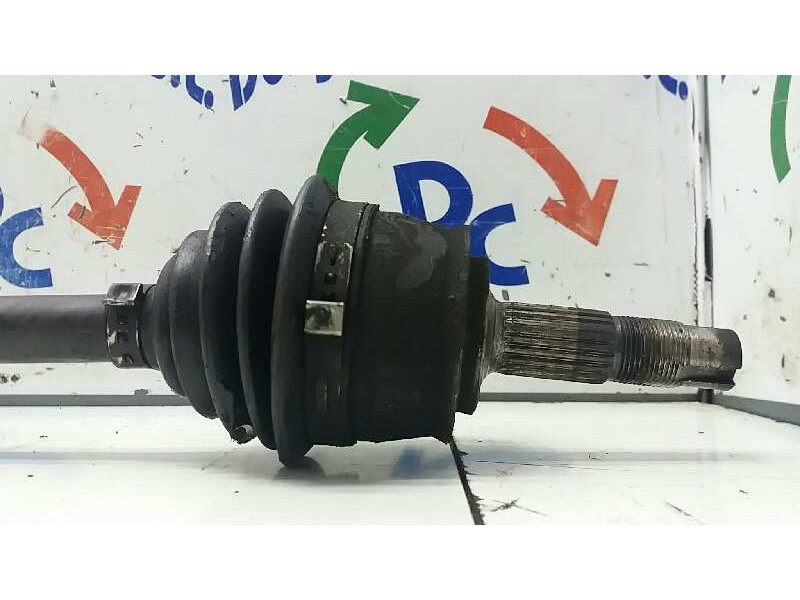 Recambio de transmision delantera derecha para lancia lancia y 1.2 8v vanity referencia OEM IAM 0007739016  