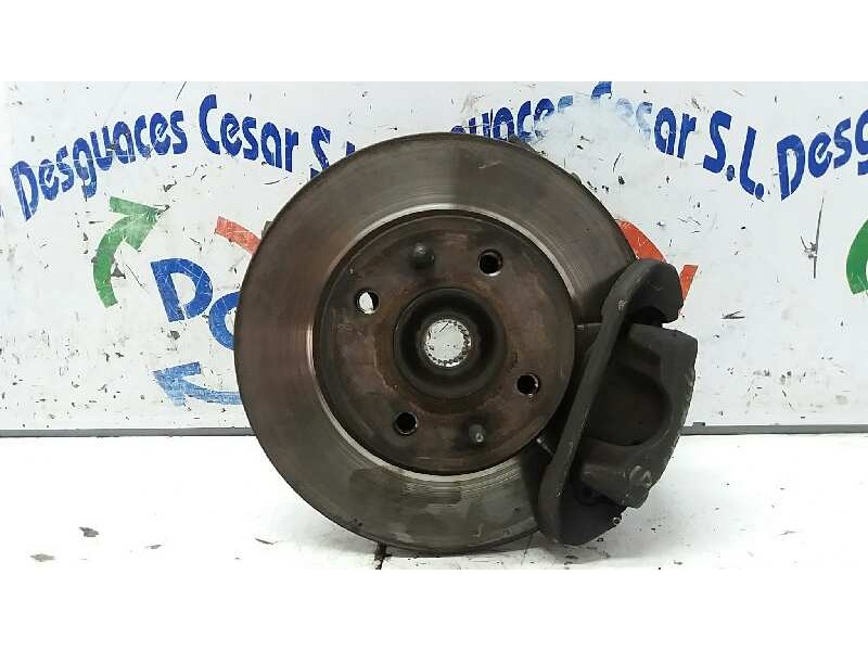 Recambio de mangueta delantera derecha para lancia lancia y 1.2 8v vanity referencia OEM IAM 0007770986  