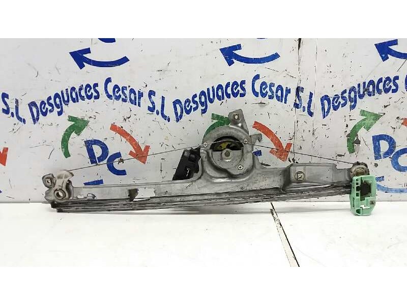 Recambio de elevalunas delantero izquierdo para renault scenic ii authentique referencia OEM IAM 8200646841 ELECTRICO 