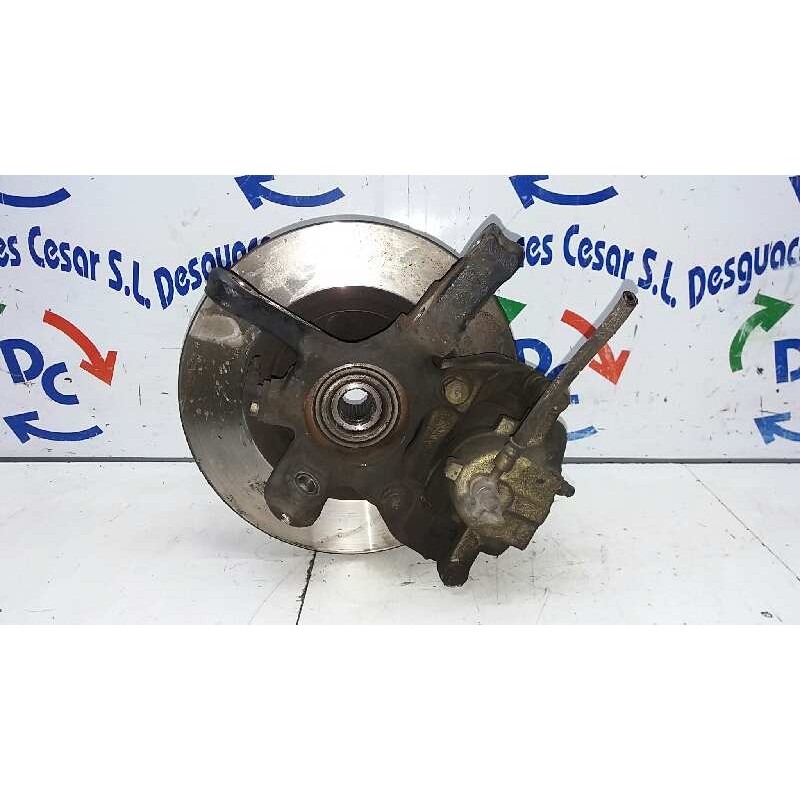 Recambio de mangueta delantera izquierda para nissan almera (n16/e) acenta referencia OEM IAM 400155M000  