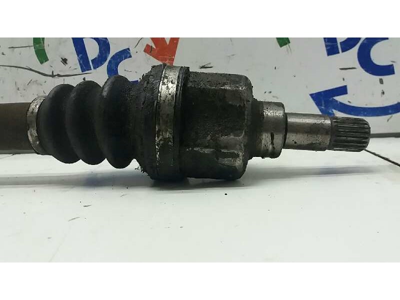 Recambio de transmision delantera izquierda para peugeot 206 berlina xs referencia OEM IAM 9636798680  