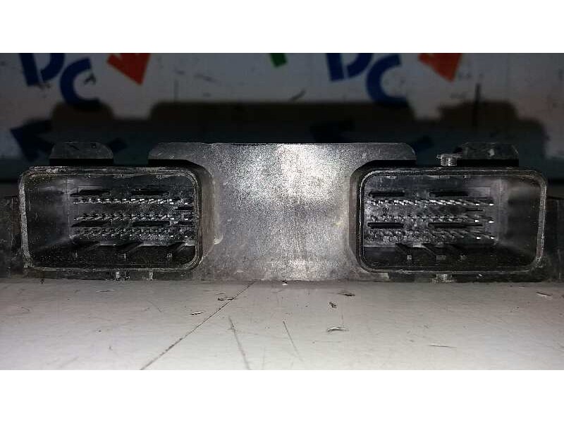 Recambio de centralita motor uce para peugeot 206 berlina referencia OEM IAM 9640899880  
