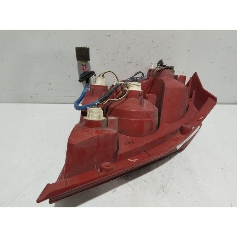 PILOTO TRASERO DERECHO 300267R  - imagen 4