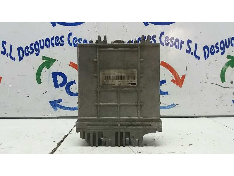 Recambio de centralita motor uce para renault laguna (b56) 2.0 referencia OEM IAM 7700113281 281001995 