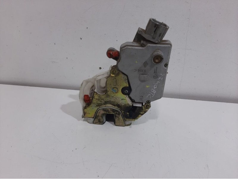 Recambio de cerradura puerta delantera izquierda para nissan primera berlina (p12) acenta referencia OEM IAM   