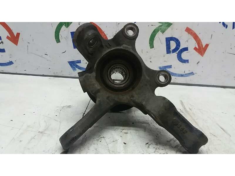 Recambio de mangueta delantera derecha para nissan almera (n16/e) acenta referencia OEM IAM   