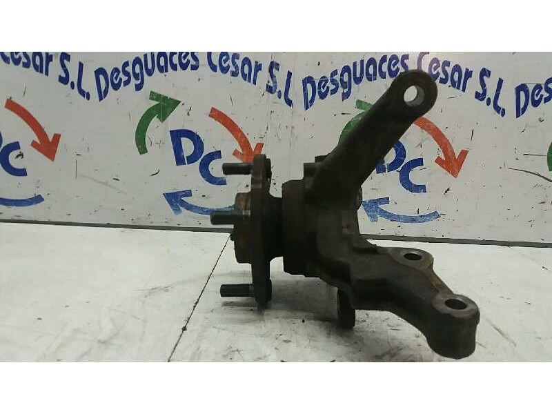 Recambio de mangueta delantera derecha para nissan almera (n16/e) acenta referencia OEM IAM   