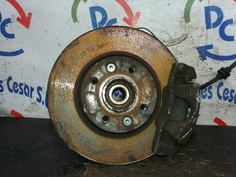 Recambio de mangueta delantera derecha para renault modus 4/1390 referencia OEM IAM   