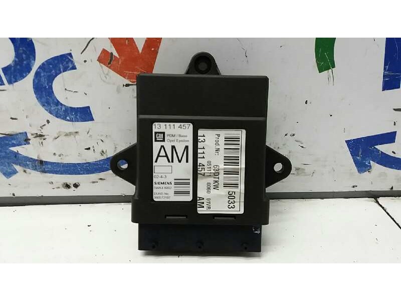 Recambio de centralita cierre para opel vectra c berlina club referencia OEM IAM 13111457  