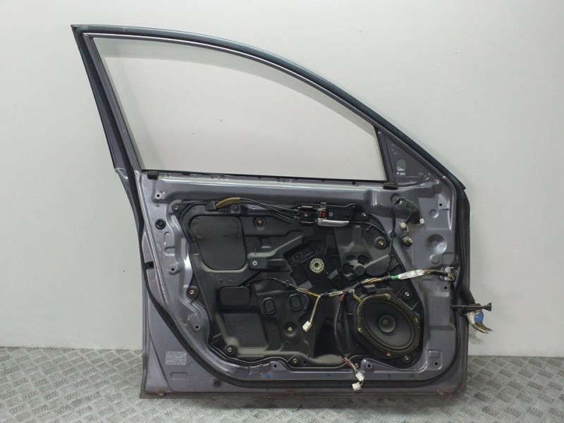 Recambio de puerta delantera izquierda para mazda 3 berlina (bk) 2.0 sportive referencia OEM IAM  GRIS 