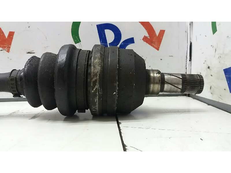 Recambio de transmision delantera derecha para opel vectra b berlina básico referencia OEM IAM 1.816V/116CV  