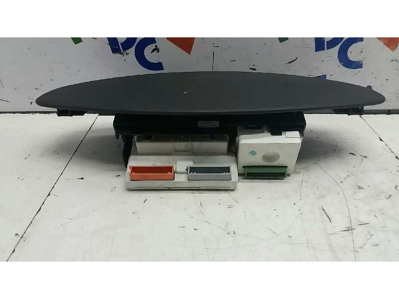 Recambio de pantalla multifuncion para renault laguna ii (bg0) authentique referencia OEM IAM 8200002604A  