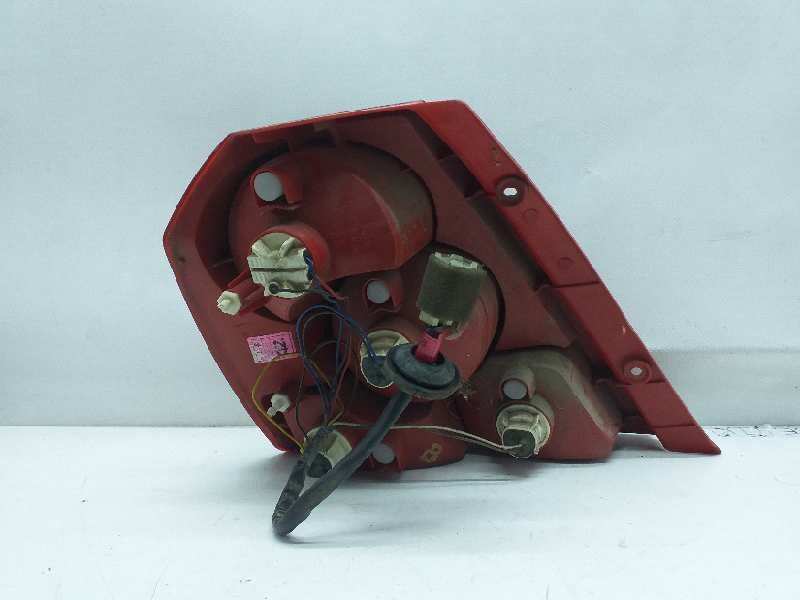 Recambio de piloto trasero derecho para daewoo kalos 1.2 se referencia OEM IAM 96540269  