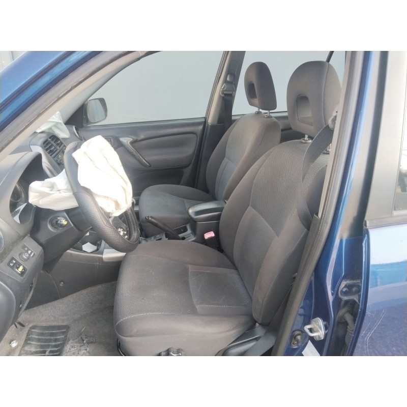 TOYOTA RAV 4 II (_A2_) - imagen 3