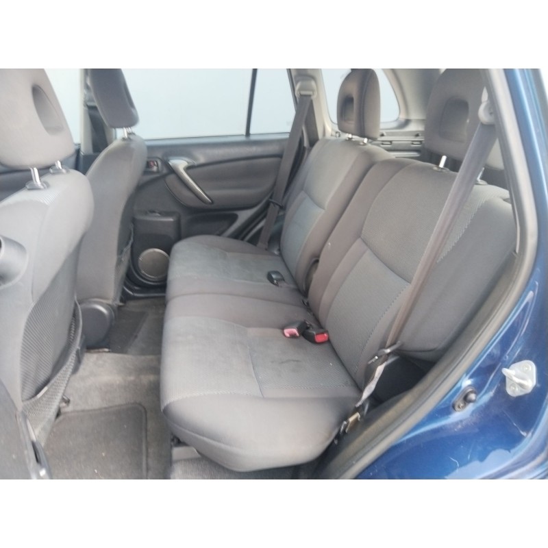 TOYOTA RAV 4 II (_A2_) - imagen 4