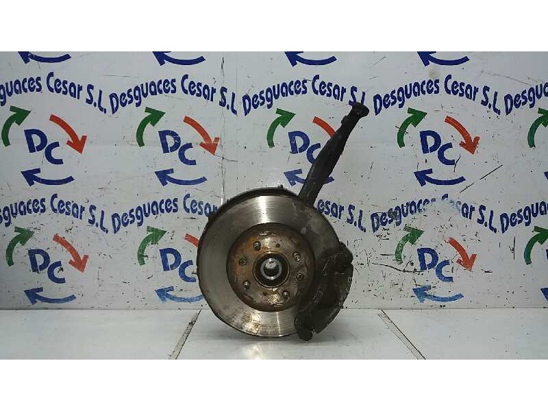 Recambio de mangueta delantera derecha para mg serie 400 (rt) 416 si (4-ptas.) referencia OEM IAM RBK100360  