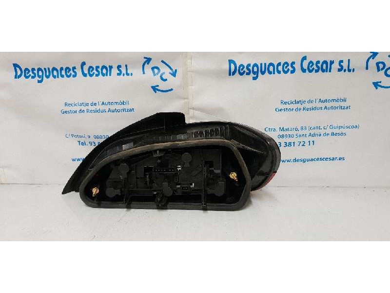 Recambio de piloto trasero izquierdo para peugeot 406 berlina (s1/s2) sr referencia OEM IAM    Recambio de piloto trasero izquierdo para peugeot 406 berlina (s1/s2) sr referencia OEM IAM