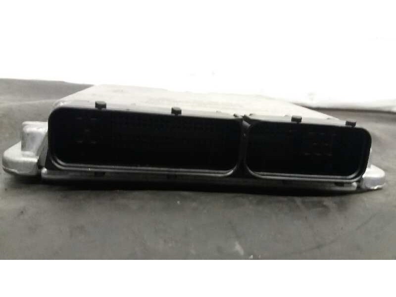 Recambio de centralita motor uce para volkswagen passat berlina (3b3) comfortline referencia OEM IAM 0281010176  