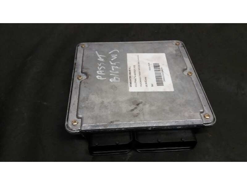 Recambio de centralita motor uce para volkswagen passat berlina (3b3) comfortline referencia OEM IAM 0281010176  
